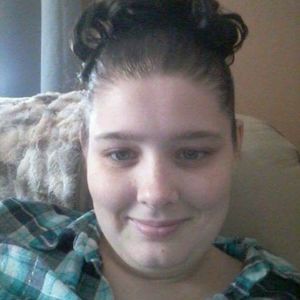 Meet your Posher, Holly